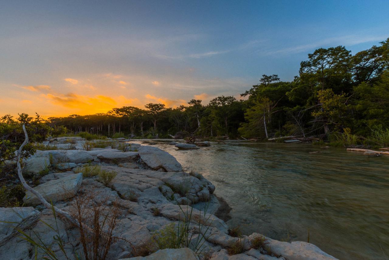 7A Ranch Hotel Wimberley Bagian luar foto