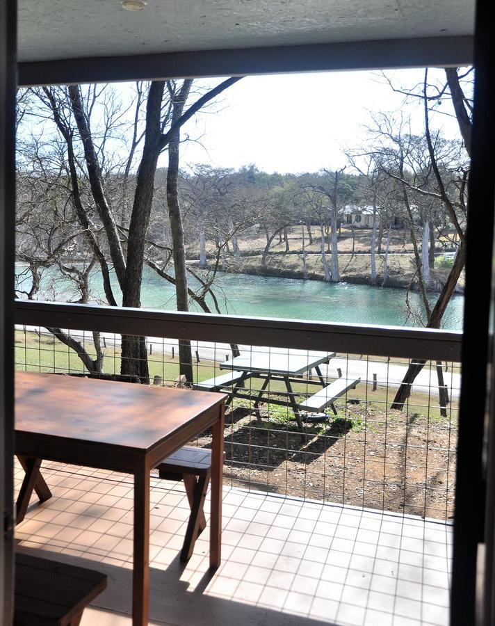 7A Ranch Hotel Wimberley Bagian luar foto