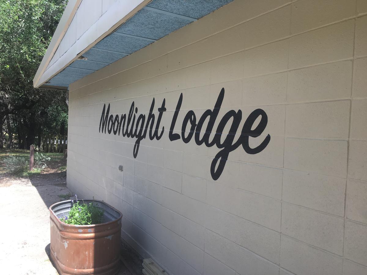 7A Ranch Hotel Wimberley Bagian luar foto