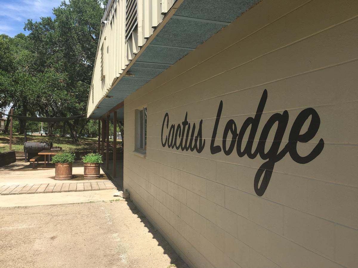 7A Ranch Hotel Wimberley Bagian luar foto